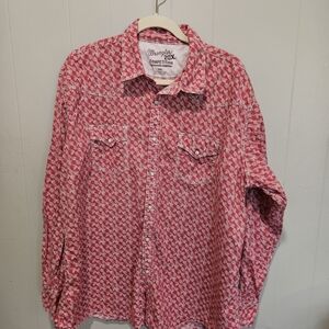 Wrangler Men’s Red Patterned Button-Down Shirt